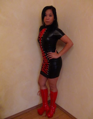 18 year old girl is pleasured with sex toys in canvas sneakers by man friend